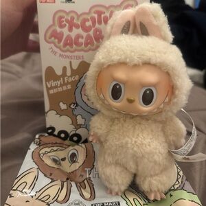 POPMART LABUBU MACARON SOYMILK